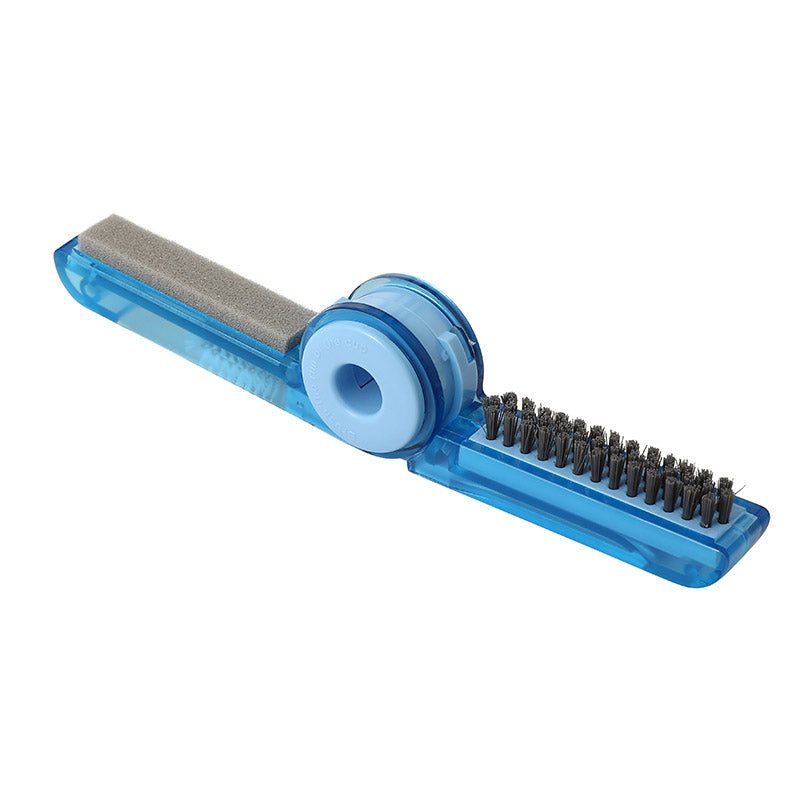 Cleaning brush for caps