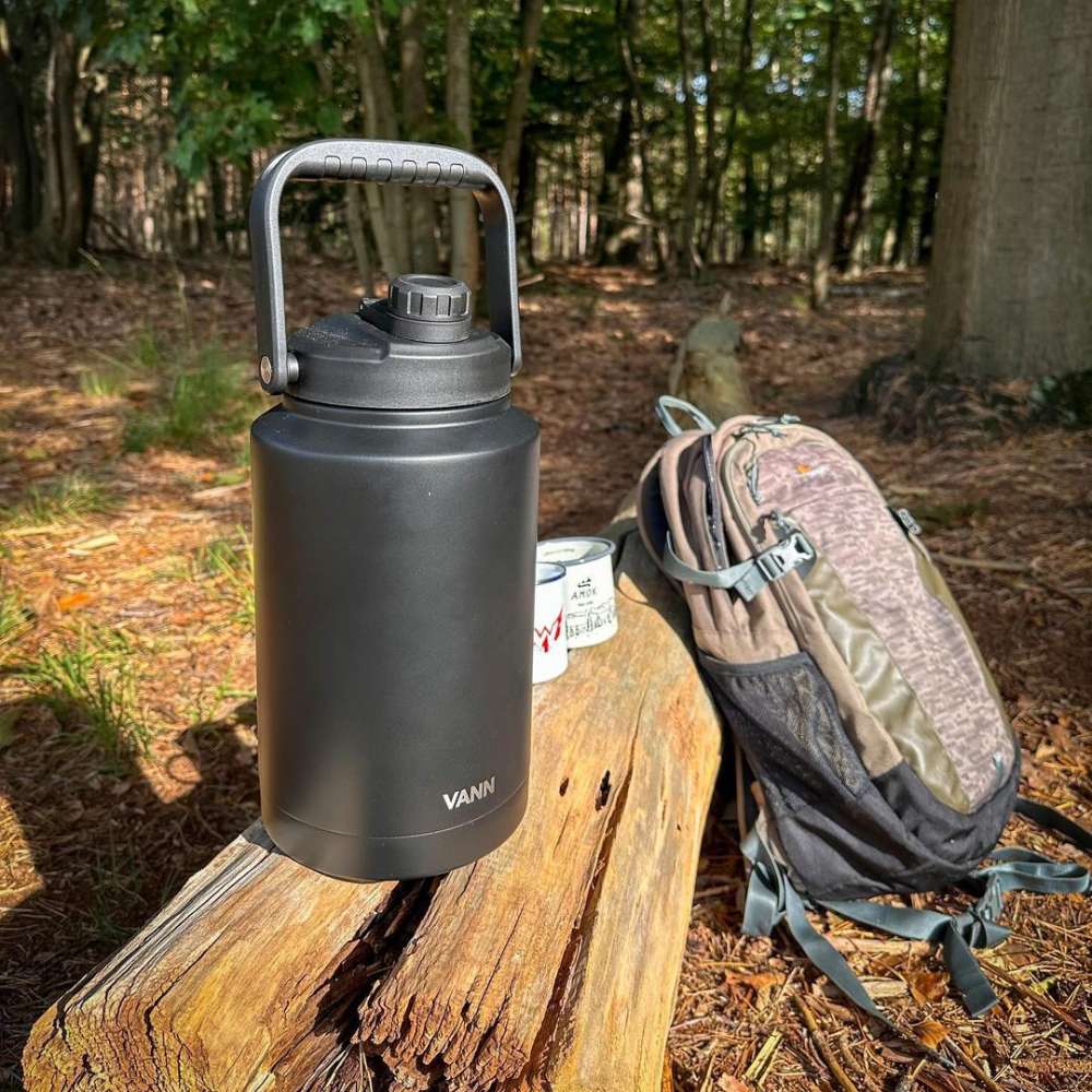 Water jug 3.8L