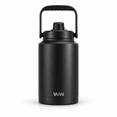VANN Jug 3.8L - productfoto op witte achtergrond