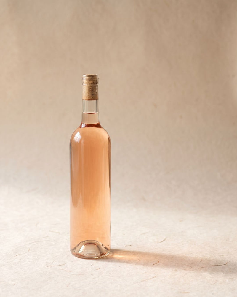 Eine Flasche Wein