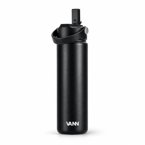 VANN Ultimate Bottle - productfoto op witte achtergrond