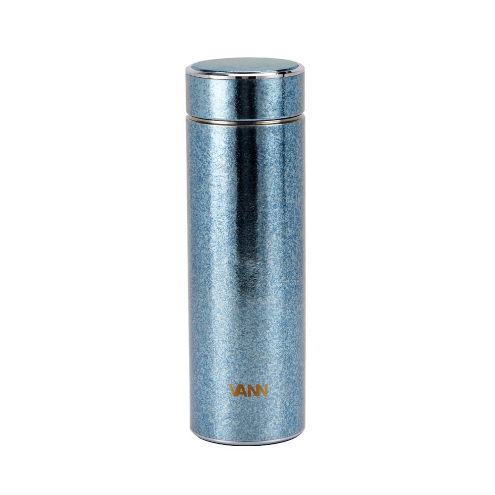 Titan-Trinkflasche
